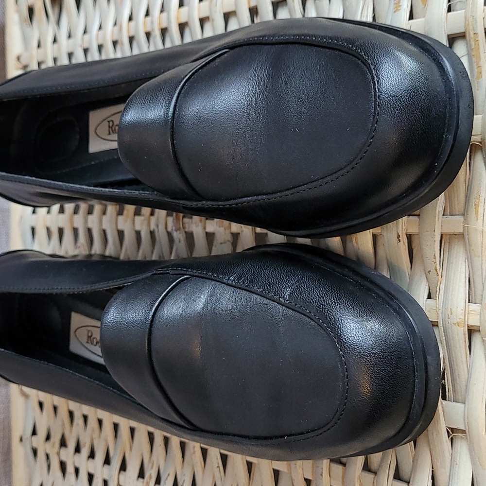 Rockport Women's Black Loafers - Picture 6 of 8
